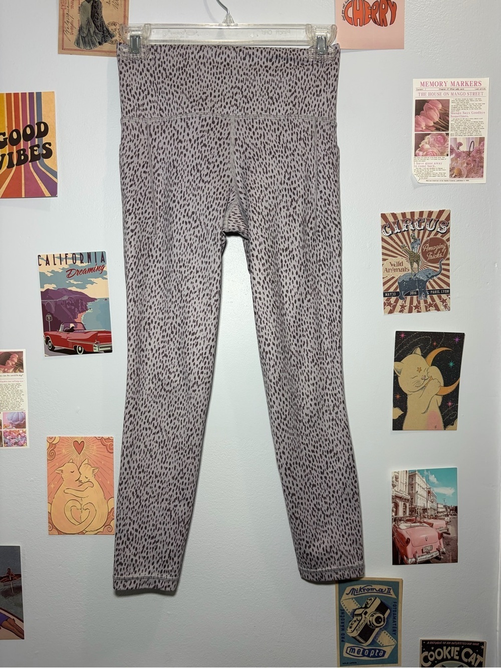 Athleta Light Gray Leopard-Print High-Rise Leggings